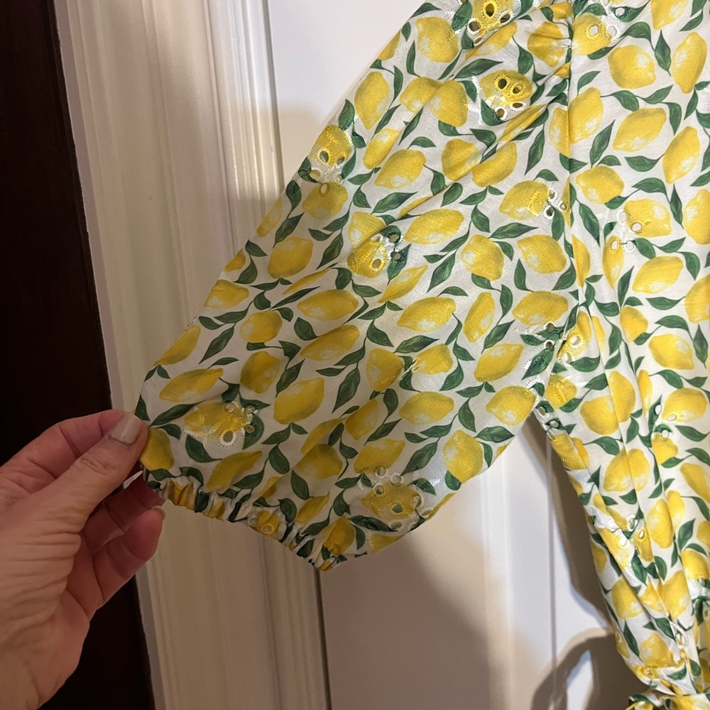 Gianni Bini Yellow Lemon Print Wrap Dress size 2 - Picture 6 of 7